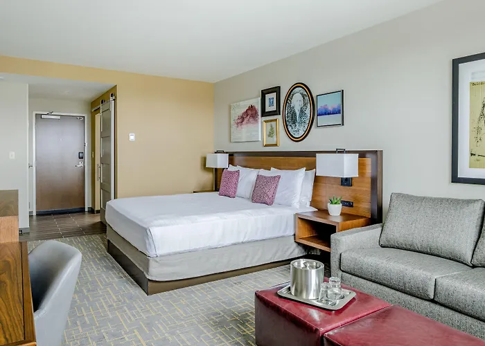 Hotel Madison & Shenandoah Conference Ctr.